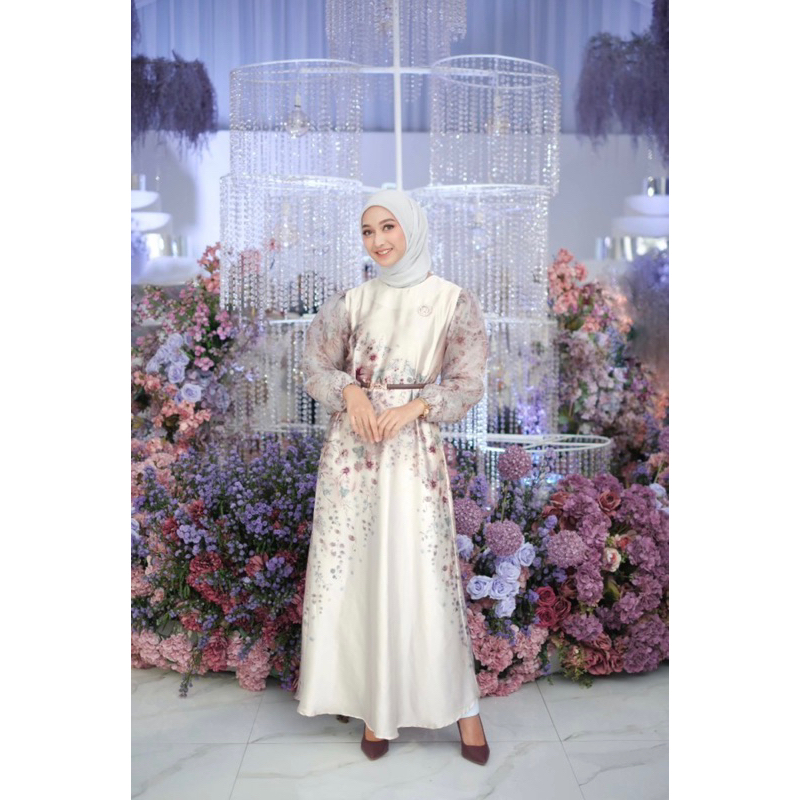 LALUNA SIGNATURE DRESS by vanilla hijab