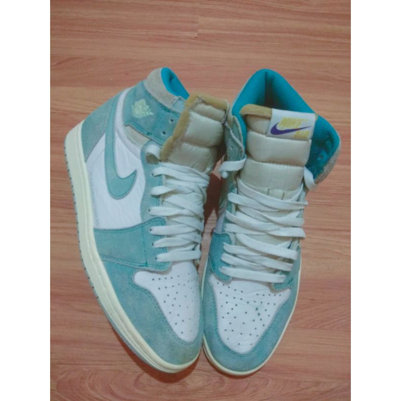 NIKE AIR JORDAN 1  Turbo Green Authentic