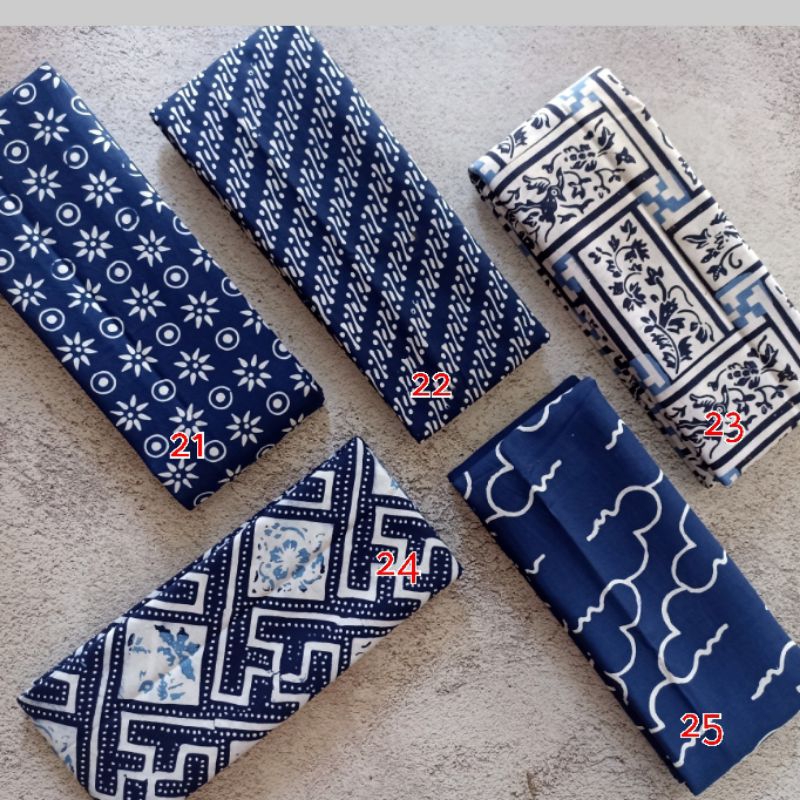 Kain Batik Cap Navy Bahan Batik Warna Navy Kain Batik Navy Kain Batik Halus Navy Kain Batik Cap Biru