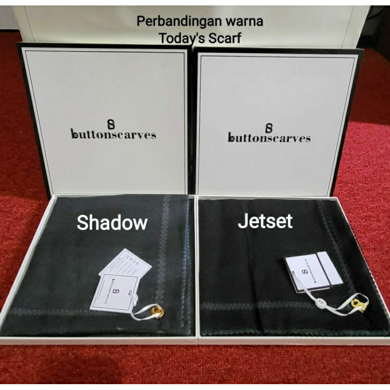 TAPIS CAVIAR , TODAY'S SCARF  DAN EVERYDAY  BLACK BUTTONSCARVES NEW WITH TAG DAN BOX