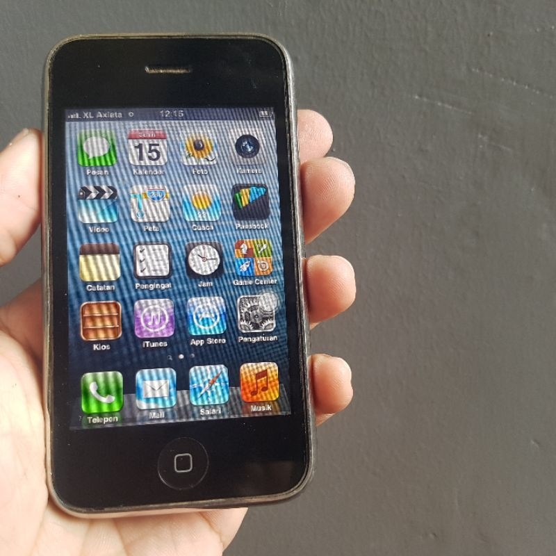 iPhone 3GS 8GB/16GB SECOND