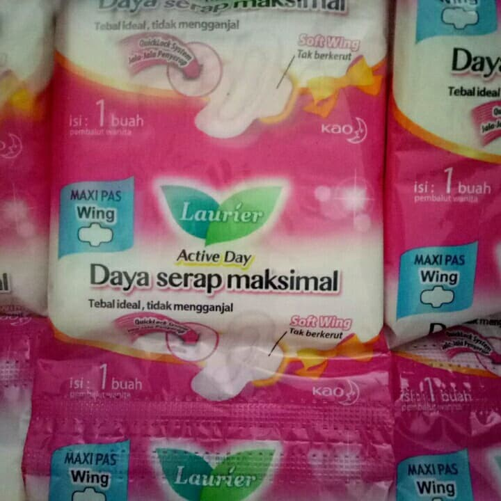 Pembalut Laurier Active Day Pink Wings Kemasan Ekonomis Sachet - Beli Banyak = Makin Murah