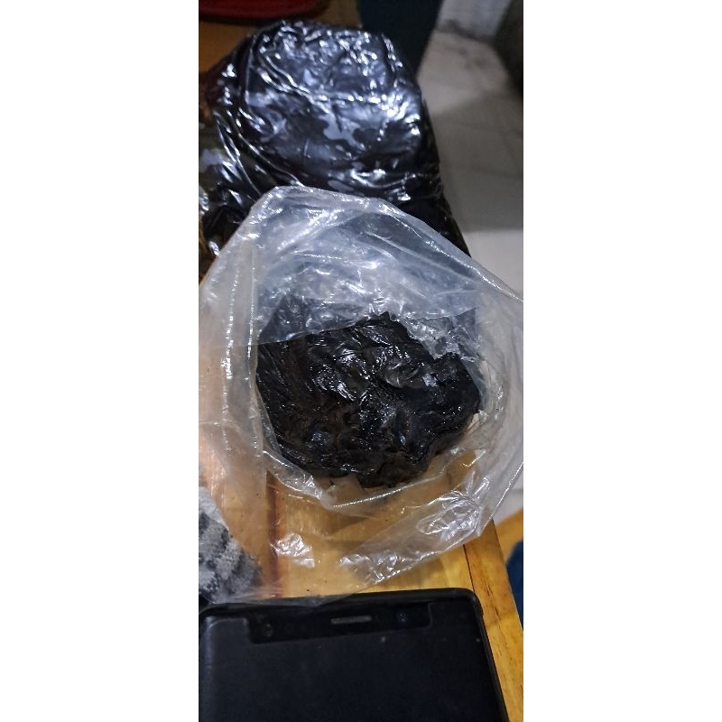 getah gaharu sumatra super 100% asli pyiur aromanya mantap berat 15gram