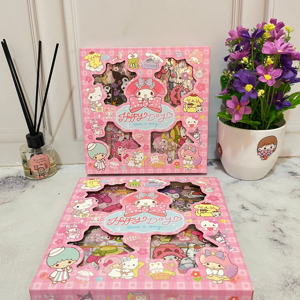 

Sticker Sanrio 100 Lembar Lengkap super cute/ Stiker Sanrio 1 box isi 100 lbr Transparan Anti Air Kuromi Cinnamoroll Favorit Anak Stationary Alat Tulis Kekinian Imut Unik Bisa Grosir