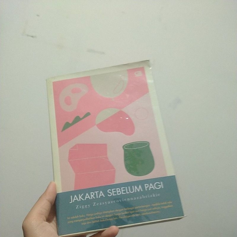 Novel Jakarta Sebelum Pagi (Booked)