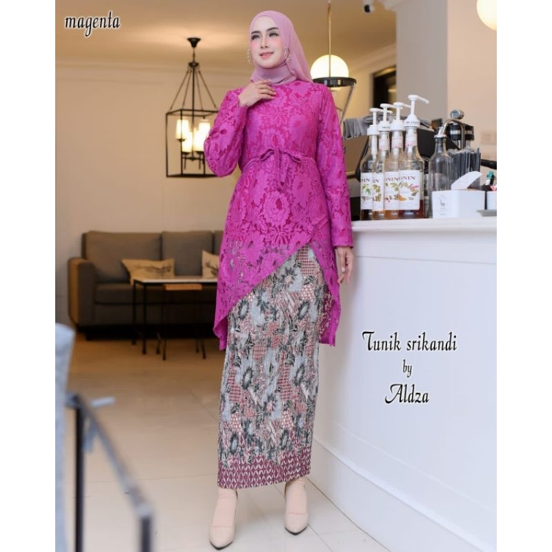 Tunik / Tunik Tulle / Kebaya Modern / Kebaya tile / Kebaya Kutubaru / Batik Couple