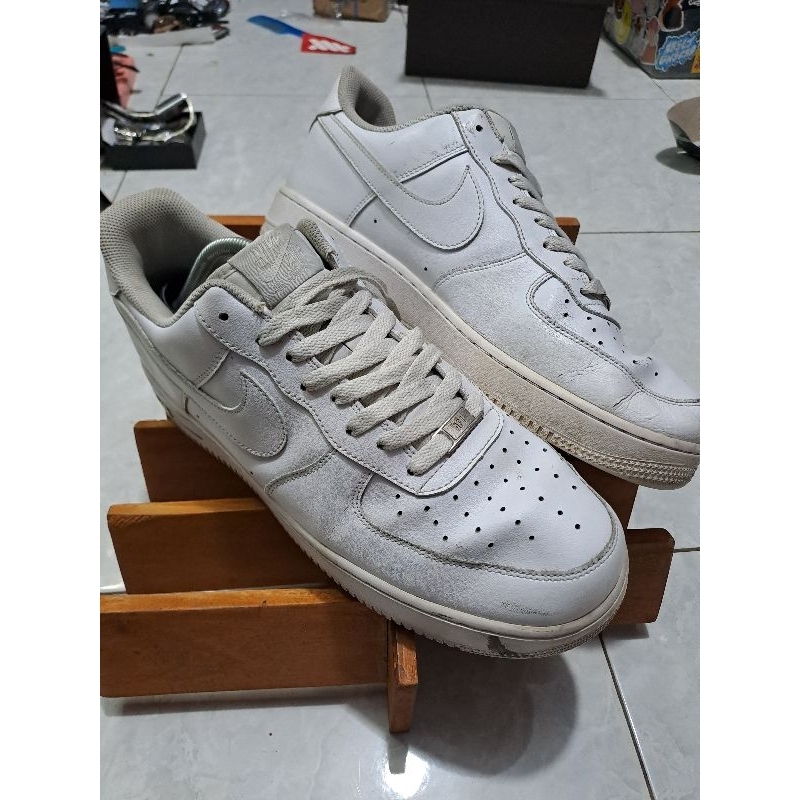 size 43 Nike AF1