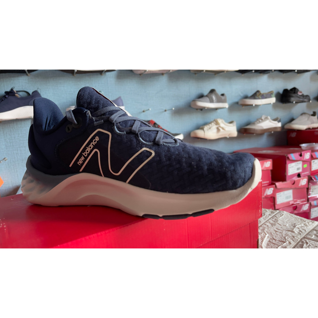 New Balance FF ROAV V2 Men's Running- INDIGO