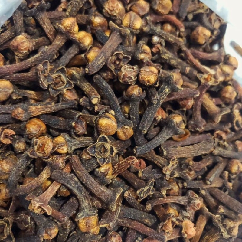 

cengkeh utuh /whole clove /cengkih 50grm.