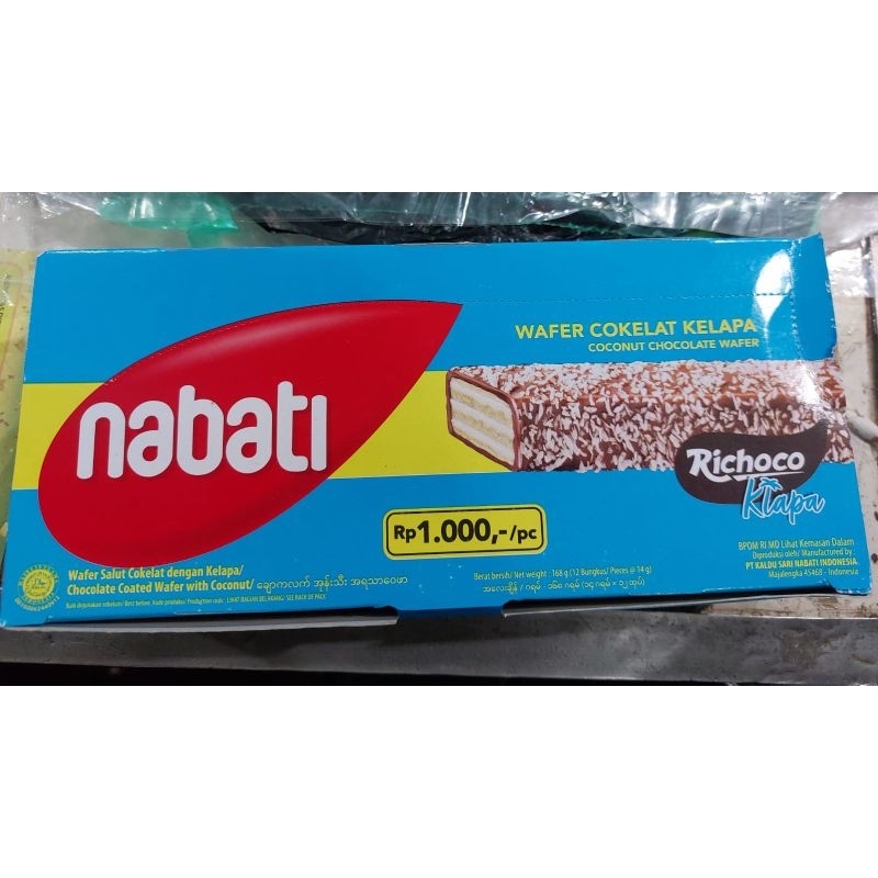 

Nabati Klapa Richoco Wafer Salut Cokelat Kelapa Box Isi 12 Pcs 14 Gr