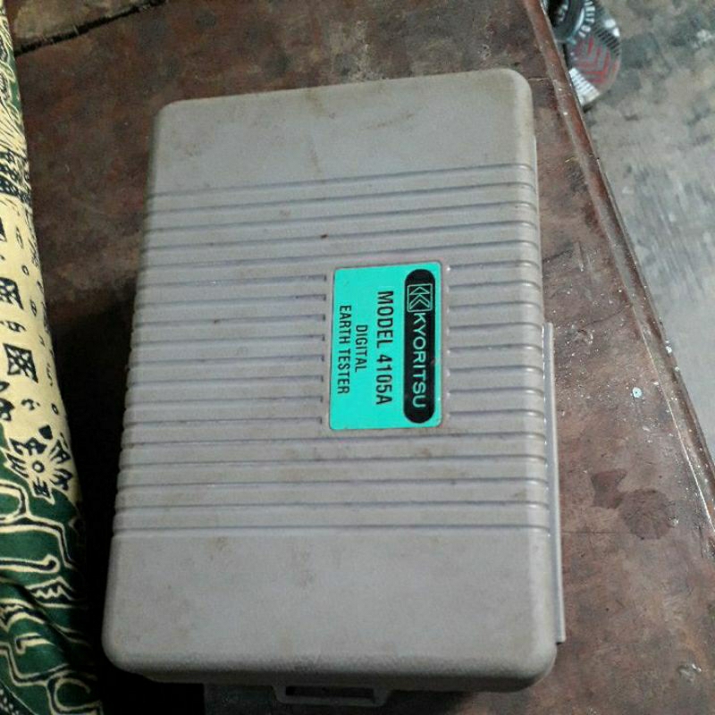 Digital Earth Tester