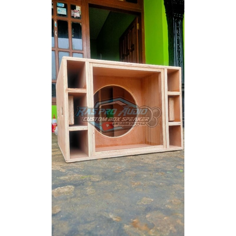 BOX SPL 15 INC,, BOX SPL FUTURA 15 INC,,