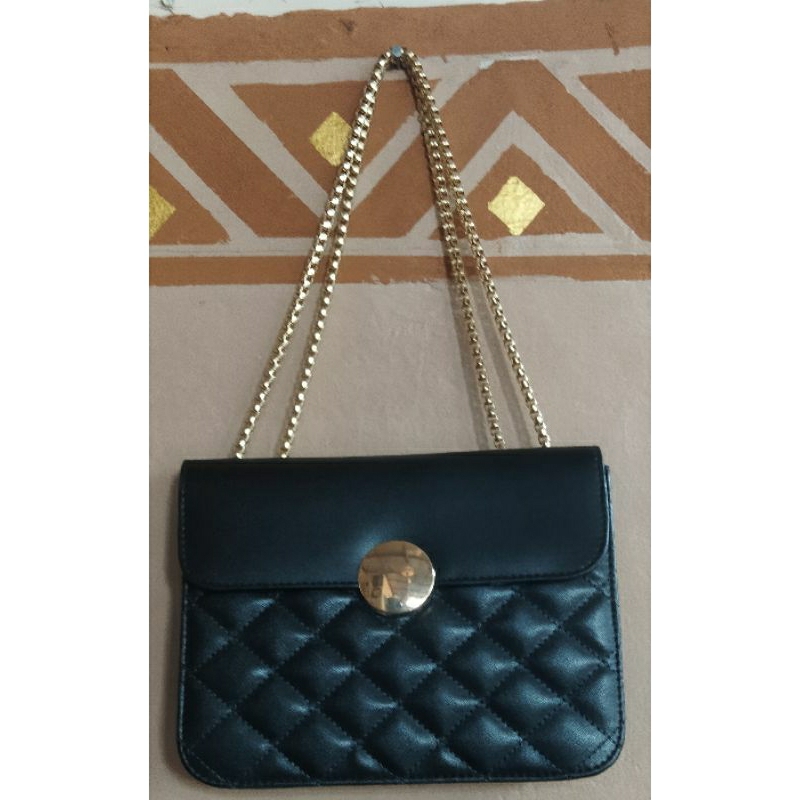 Tas Hanifa Tali Rantai Wanita Hitam