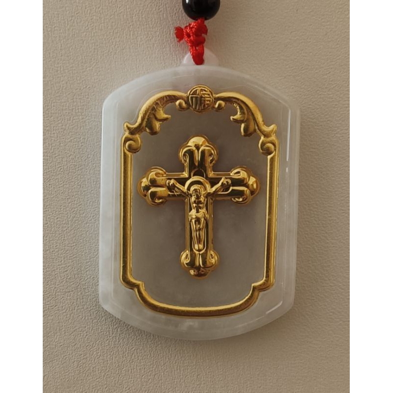 Liontin giok lapis emas 22K