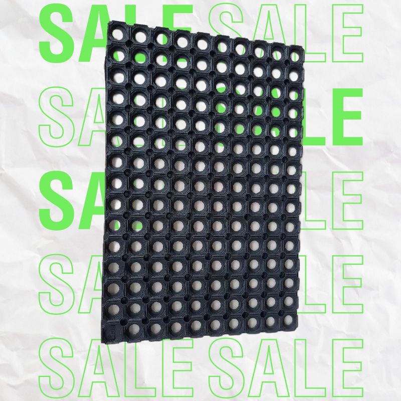 Keset kaki Karet Lubang padang