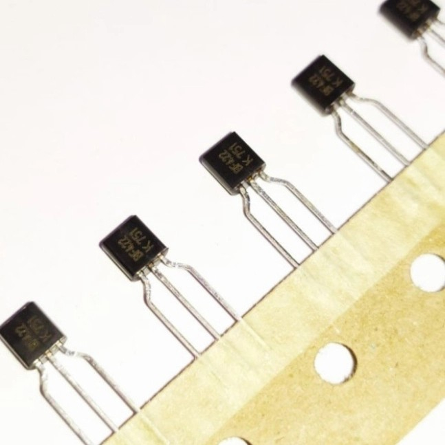 transistor BF 422 tr NPN