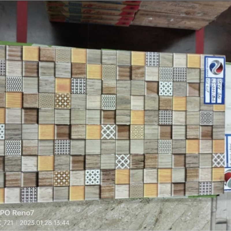 Keramik lantai kamar mandi 25x40 UNO onix BN