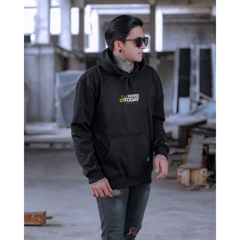 Jaket Sweater Hoodie Hitam Pria Distro Original Kekinian Korean Style Terbaru Sweatershirt Terlaris