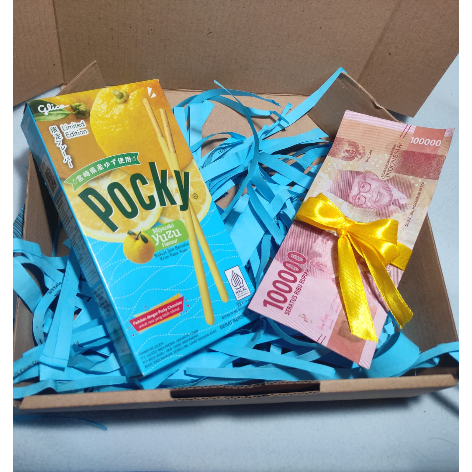 

HAMPERS MEWAH HAMPERS POCKY YUZU / buket mahar/ buket uang