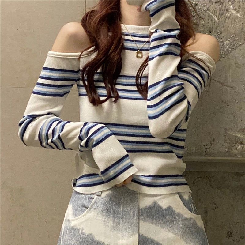 Monica Baju Atasan Wanita Shoulder Off Top Baju Lengan Panjang Wanita Off Shoulder Top Lengan Panjang Wanita Korea Lengan Panjang Wanita OverSize Atasan Wanita Korea Style Atasan Wanita