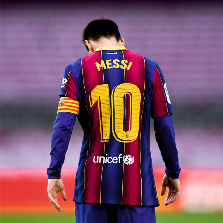 Cetak Sablon Custom Nama Pemain Nomor Punggung Nama Tim untuk Jersey Bola Voli Futsal Font Barcelona
