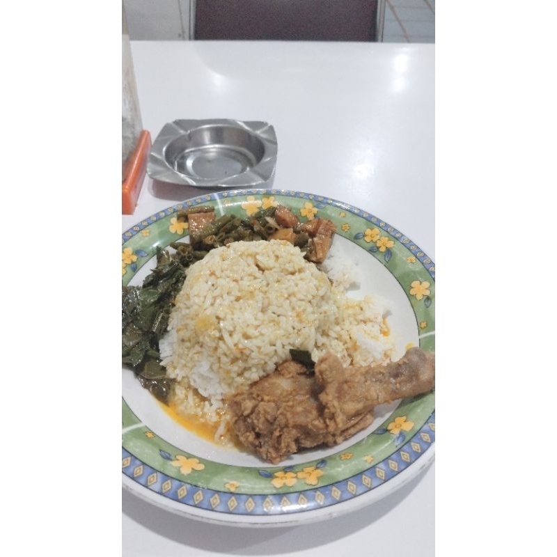 

info aja lagi makan, gak jual