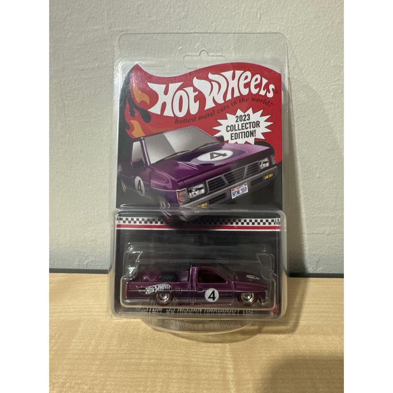 Hot Wheels 2023 Collector Edition Custom 93 Nissan Hardbody D21 Mall in