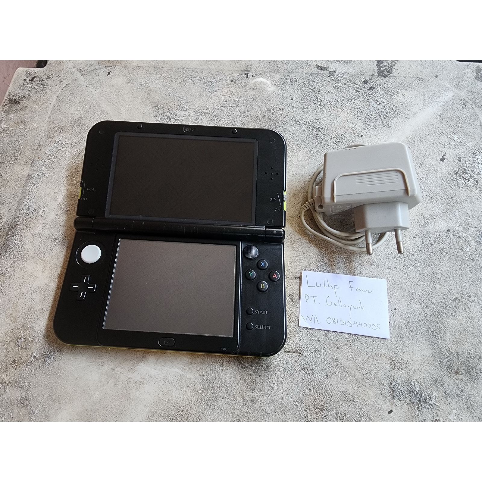 New Nintendo 3DS LL XL Lime Black CFW Luma 32GB 01