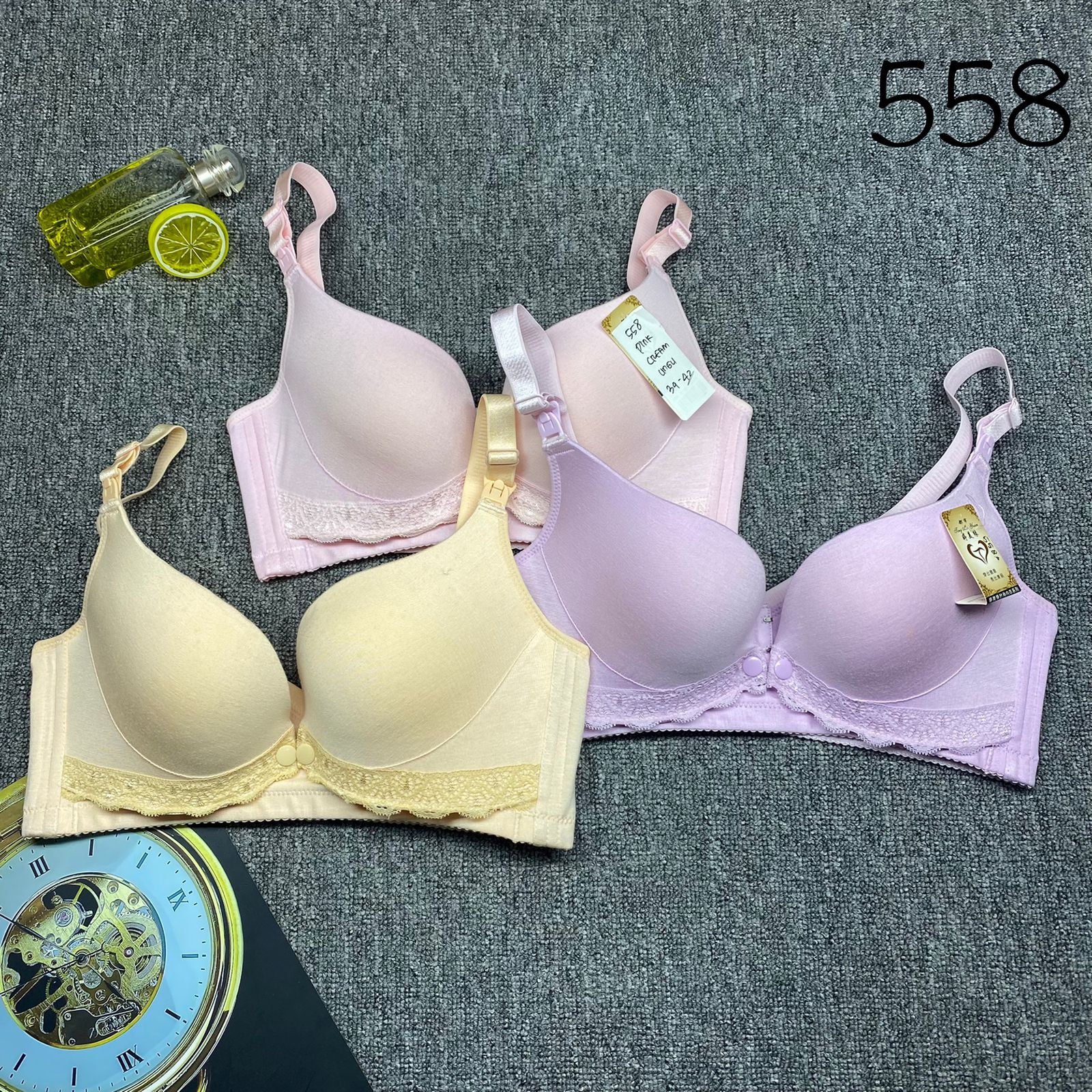 BRA / BH WANITA MENYUSUI 558 TIDAK ADA KAWAT BUSA SEDANG SIZE 34-42