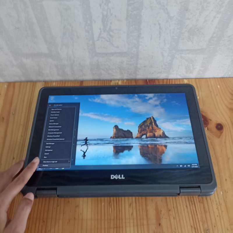Dell Chromebook 11 3189 Touchscreen  2 In 1 Flip Bisa jadi Tablet (OS Windows) Celeron - N3060