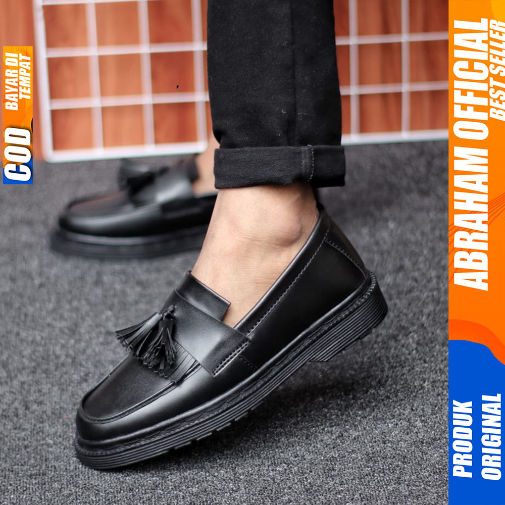 Sepatu Pria Docmart Loafers Formal Pantofel Casual Kulit Kerja Hitam Abraham