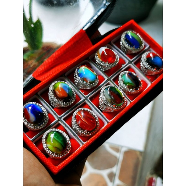 Batu akik natural pancawarna crystal