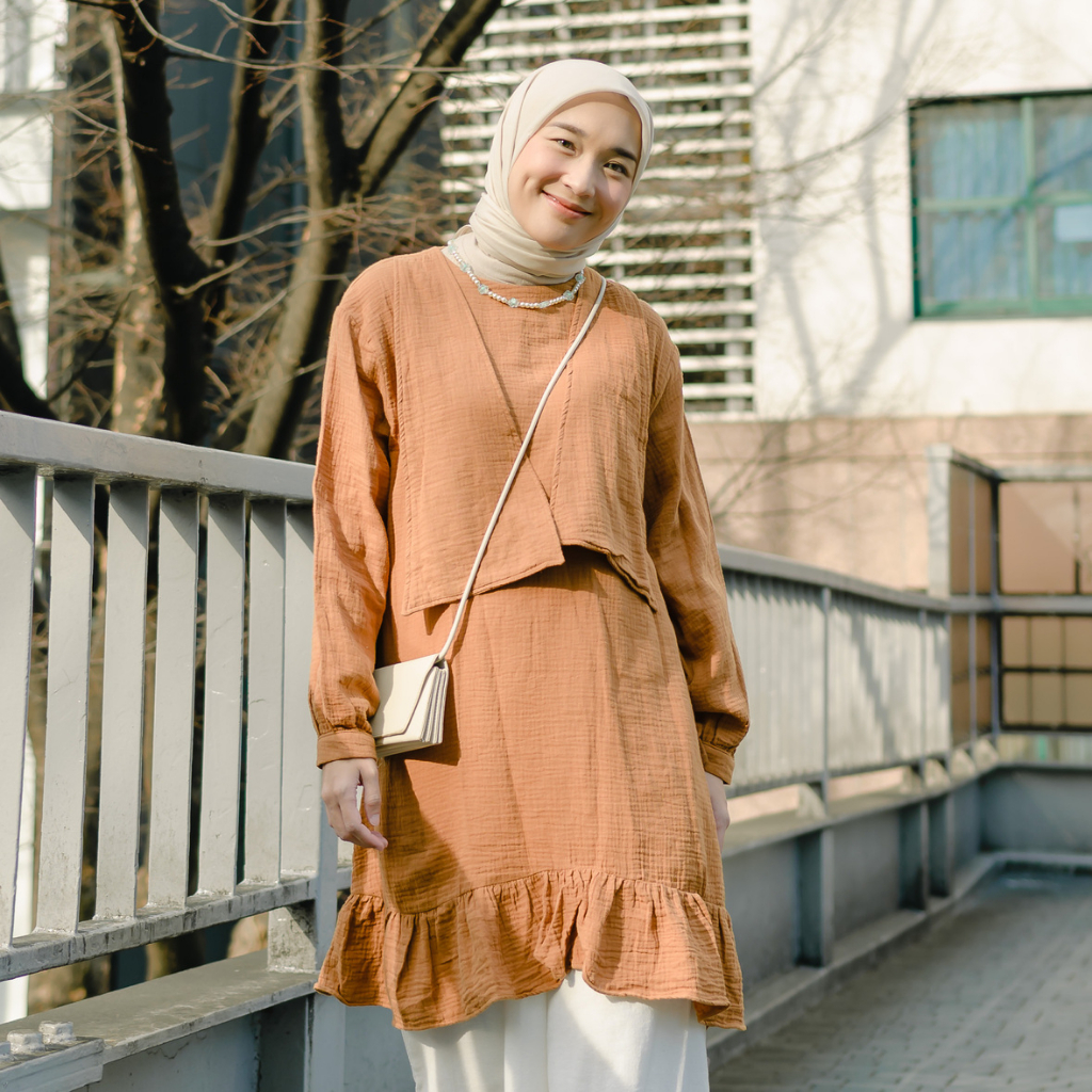 Lozy Hijab - Aleeka Tunik (Tunik Korea Wanita Daily Bahan Katun Tekstur)