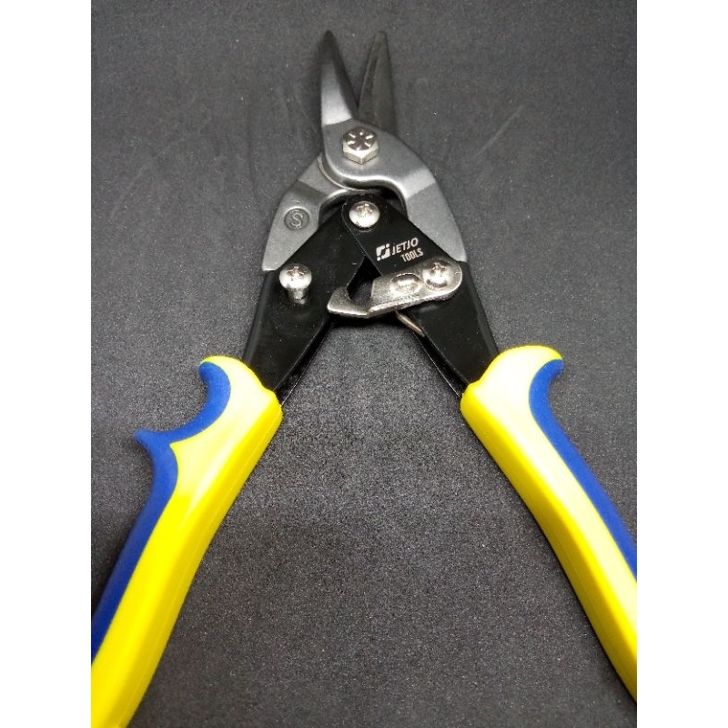 

Gunting Baja Ringan 10" Gunting Holo 10 Inch | JETJO TOOLS Gunting Hollow Heavy Duty - Holo - Baja Ringan - Seng