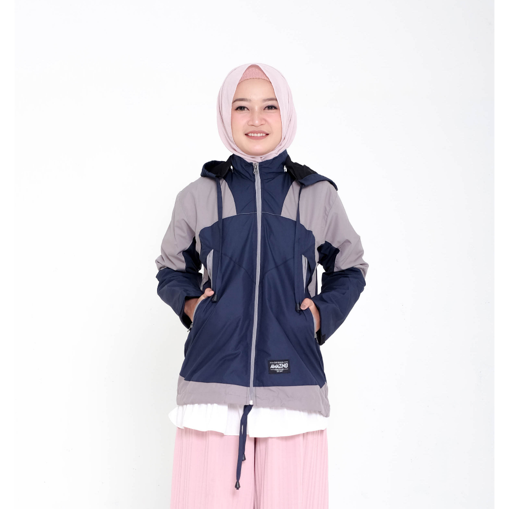 Justrue Jaket Gunung Wanita Waterproof Navy