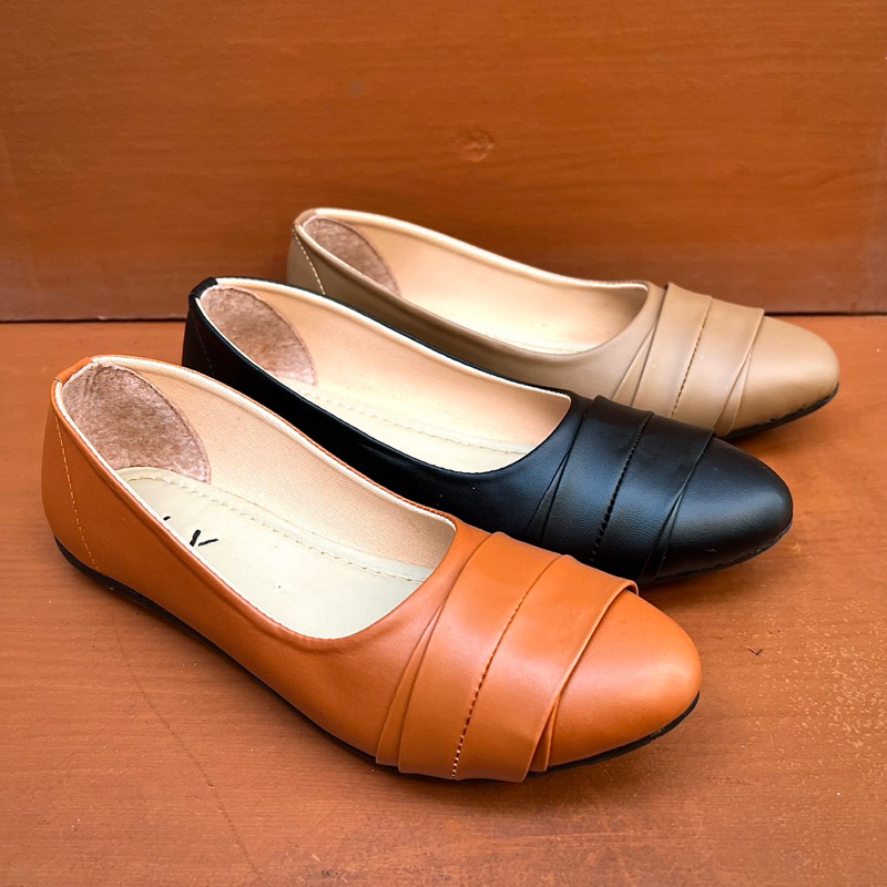 BELI 1 GRATIS 1 SEPATU WANITA FLATSHOES | CLV PROJECT “KELLY”