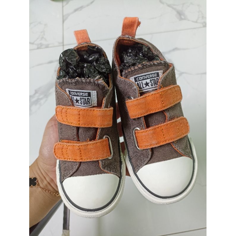 sepatu seken anak