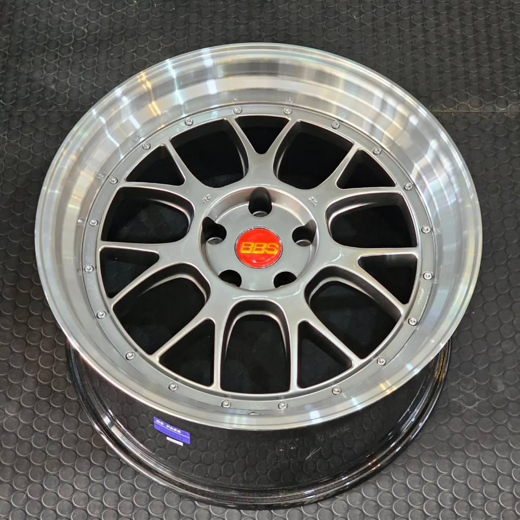 velg racing BBS LM-R Ring 19 Lebar 8,5-10 ET 35-25 velg mobil r19 celong civic camry xpander innova 
