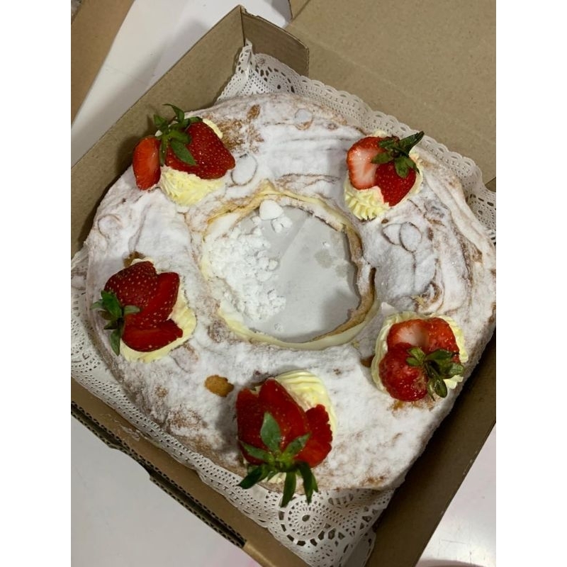 

Paris Brest 22 + Topping (non cut)