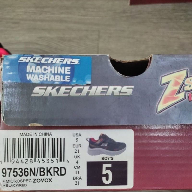 Sepatu Skechers Zovox 97536N