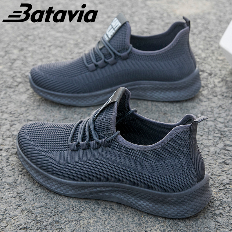 Batavia impor sepatu hitam pria baru fashion sepatu pria olahraga nyaman pria rajut terbang yang hitam sepatu sekolah premium bernapas sepatu Pria B37