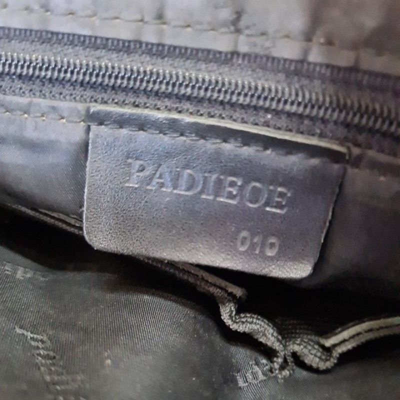 TAS KULIT PAD* BLACK AUTH