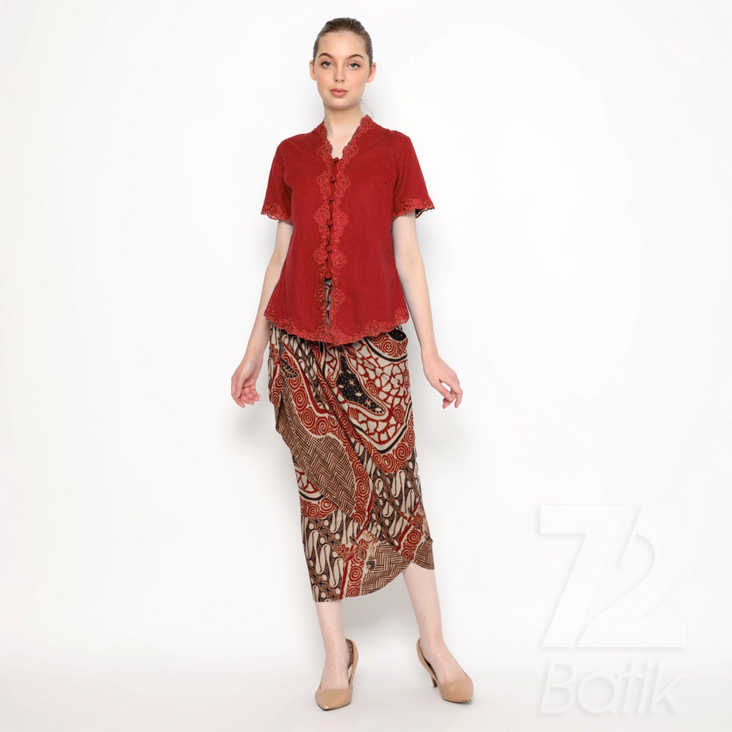 ROK BATIK SPAN Aurora Skirt Lilit Kebaya Instan Modern Wanita Motif Parang Roll Warna Merah Hitam 723197 Cap 72 - Rok Batik Lilit Bawahan Skirt Kamen Kebaya Songket Batik Panjang Plisket Span Instan Jadi Bali Lembaran Premium Modern Untuk Wanita Kondangan