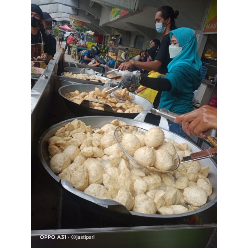 

baso goreng anugrah