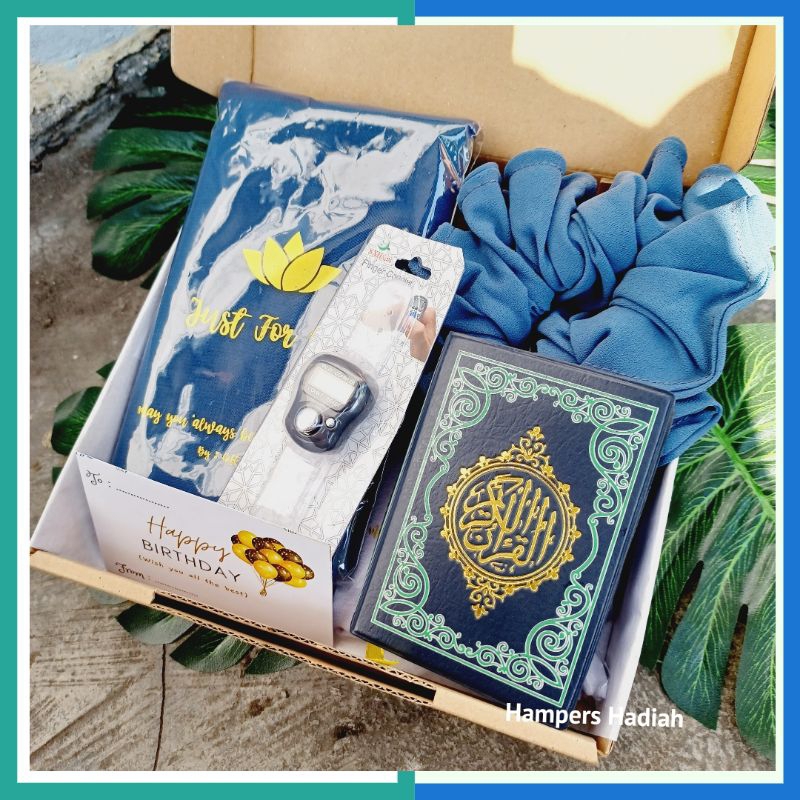 

Hampers Hijab alquran l hampers lebaran l hampers guru l hampers ibu l kado l hadiah l wedding l ultah l hampers lebaran