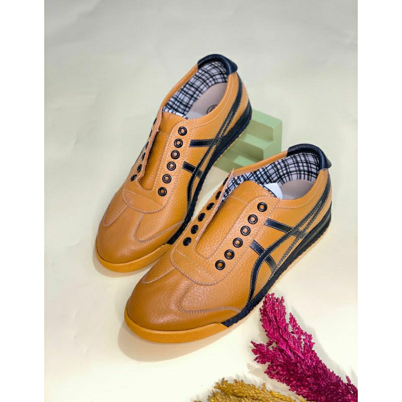 Sepatu Kulit Onit Asli Wanita