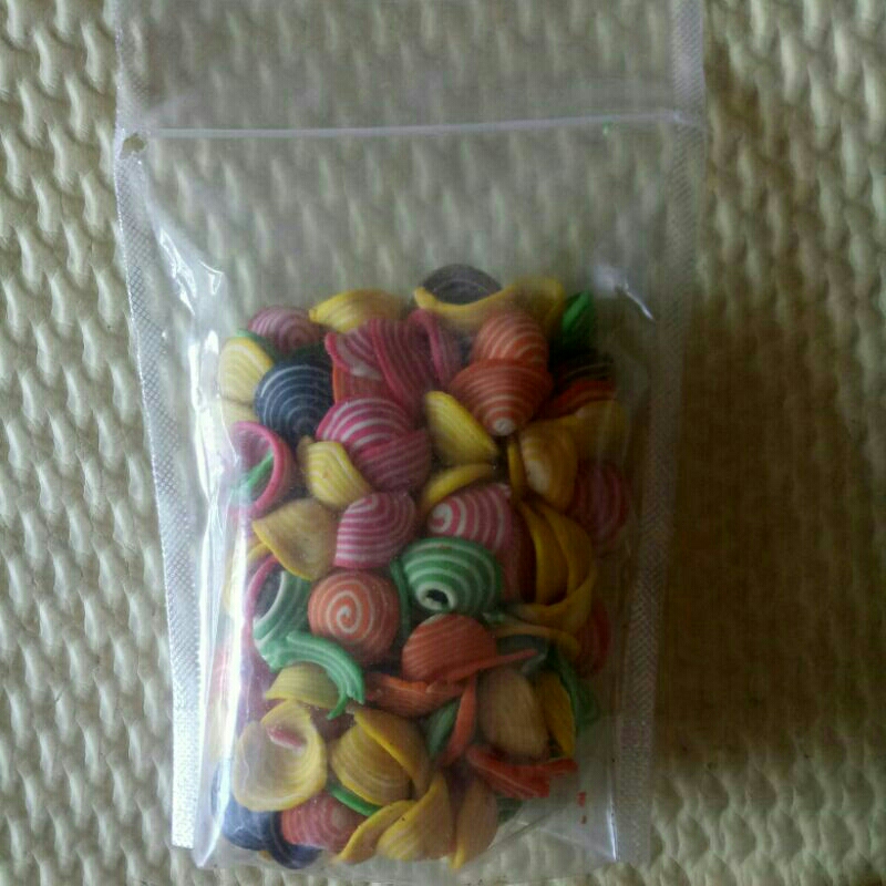 

telinga gajah warna warni