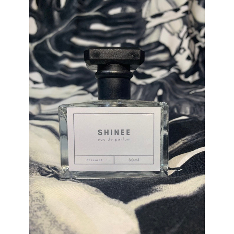 Shinee Parfum ( Baccarat ) Parfum Wanita - Eau De Parfum
