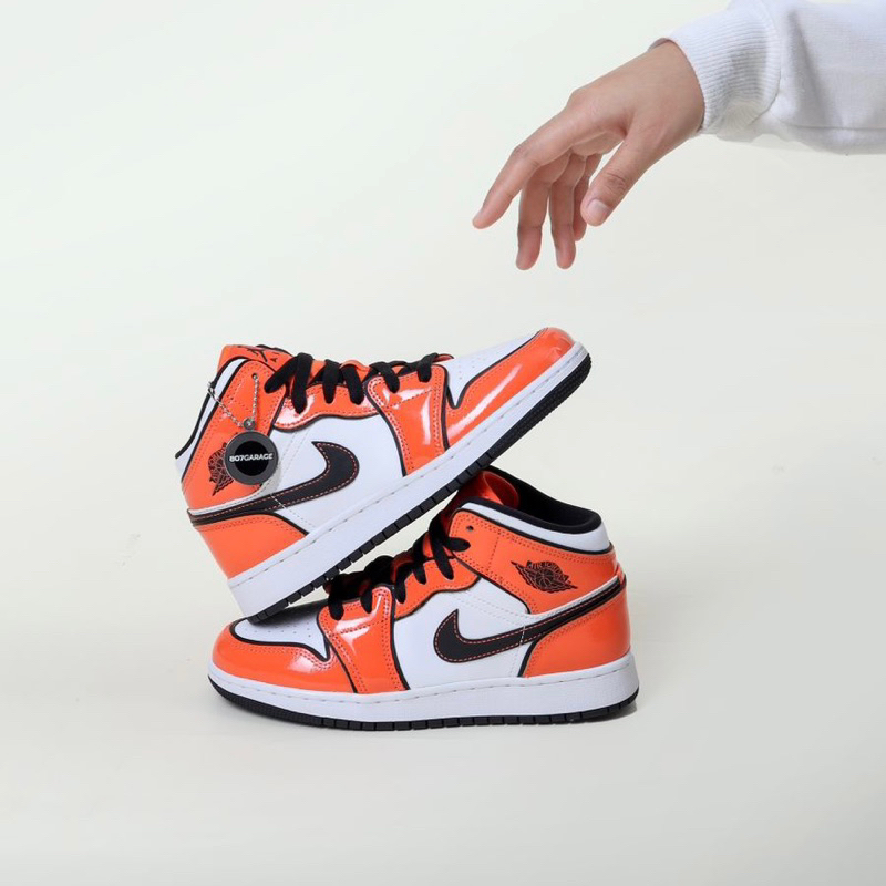 Air Jordan 1 Mid Turf Orange 100% Authentic