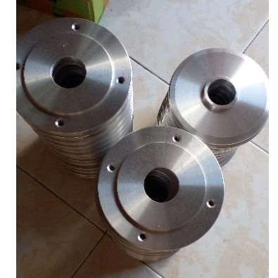 plendes adaptor cakram belakang tiger revo.vixion dan king polos.tromol besar.